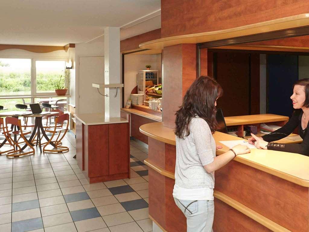 Ibis Budget Nuits Saint Georges Servizi foto