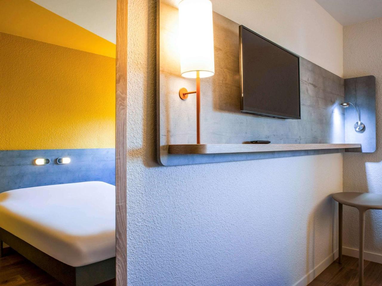 Ibis Budget Nuits Saint Georges Esterno foto